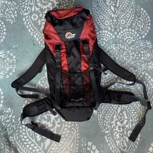 Lowe Alpine Walkabout 35 Hiking Trailing Backpack Black Red With Orange Rain Cov